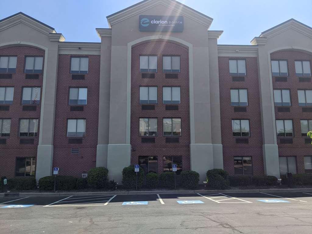 Hotel Clarion Pointe Airport Greensboro